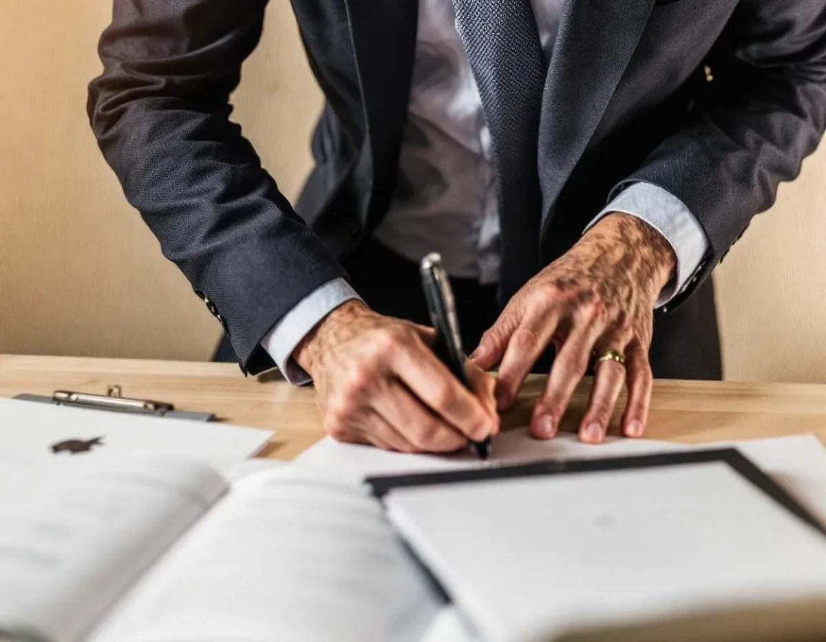 Droits de Succession : Optimiser votre Stratégie Patrimoniale pour Protéger vos Héritiers
